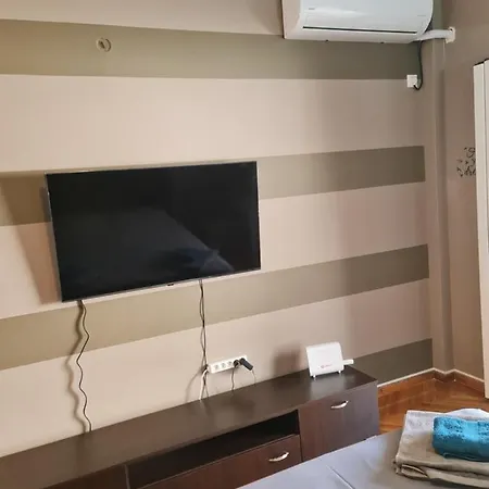 Full-apartment-near-athens-center Apartment