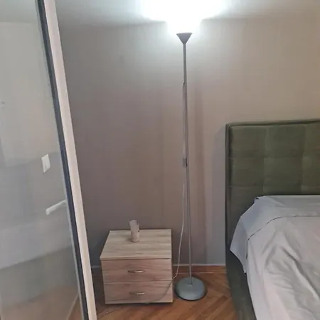 Full-apartment-near-athens-center