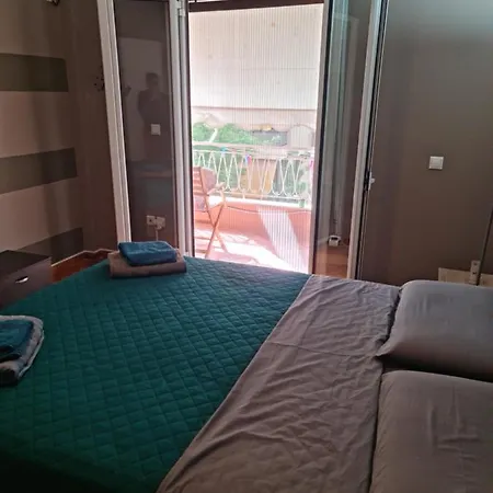 Full-apartment-near-athens-center